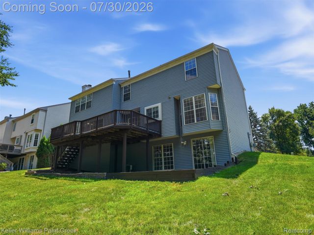 543 Arlington Drive, Rochester Hills, MI 48307