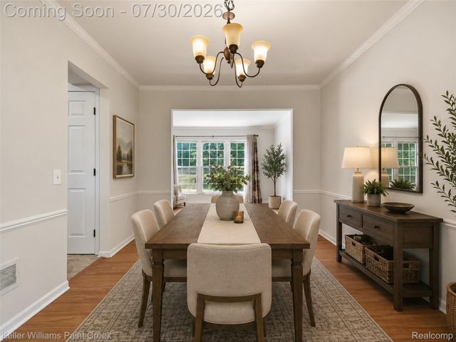 543 Arlington Drive, Rochester Hills, MI 48307