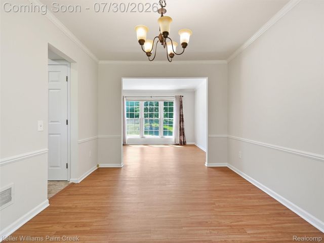543 Arlington Drive, Rochester Hills, MI 48307