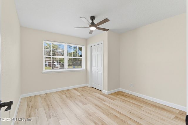 2944 CORKWOOD Road W, Jacksonville, FL 32277