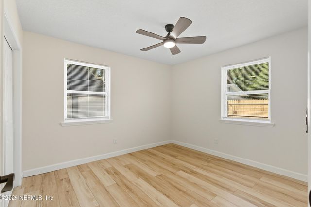 2944 CORKWOOD Road W, Jacksonville, FL 32277