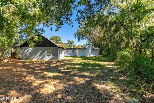 2944 CORKWOOD Road W, Jacksonville, FL 32277