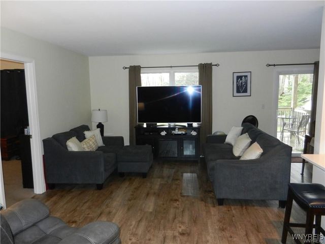 4373 Clark Street, Hamburg, NY 14075