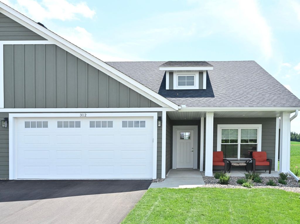 406 Ford Street E, Northfield, MN 55057