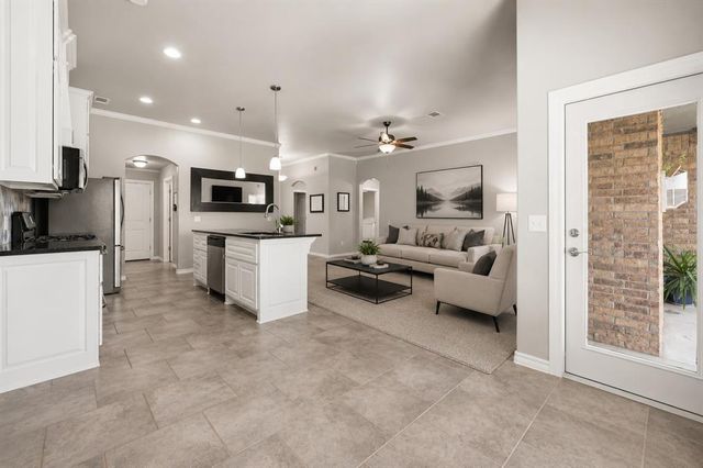 4908 Wister Lane, Edmond, OK 73025