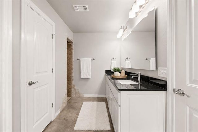 4908 Wister Lane, Edmond, OK 73025