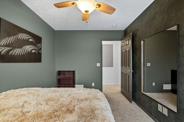 2389 AVENUE M WAY, Council Bluffs, IA 51501