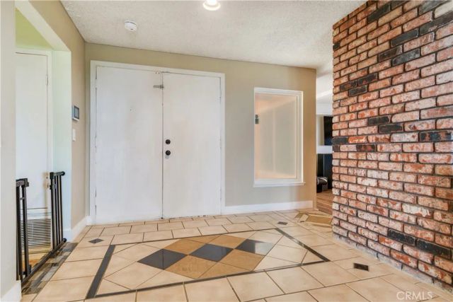 3695 Holly Vista Drive, Highland, CA 92346