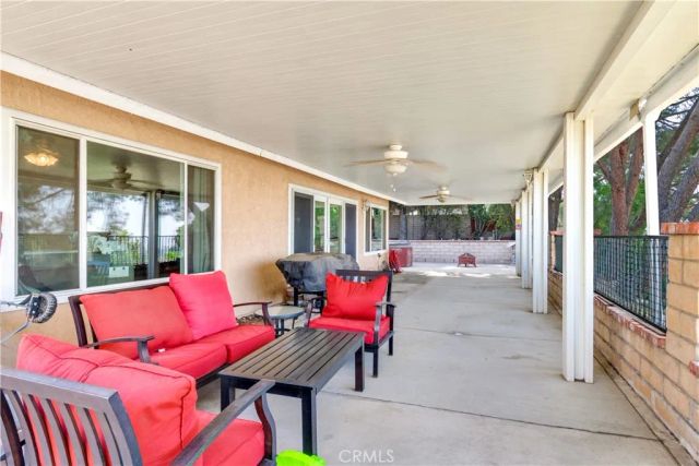 3695 Holly Vista Drive, Highland, CA 92346