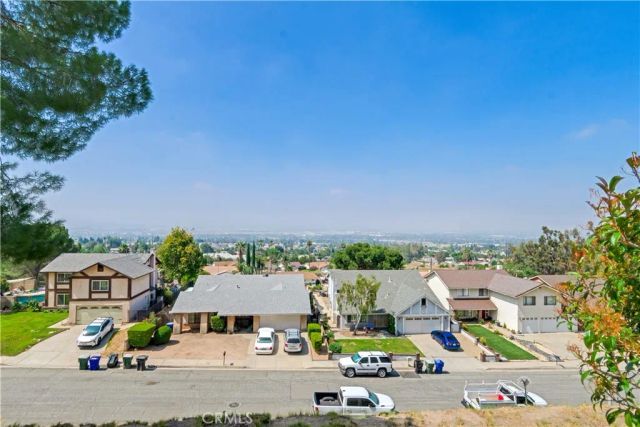 3695 Holly Vista Drive, Highland, CA 92346