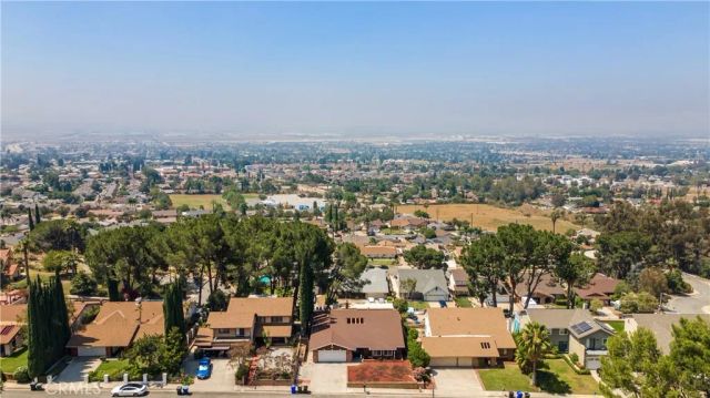 3695 Holly Vista Drive, Highland, CA 92346