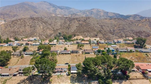 3695 Holly Vista Drive, Highland, CA 92346