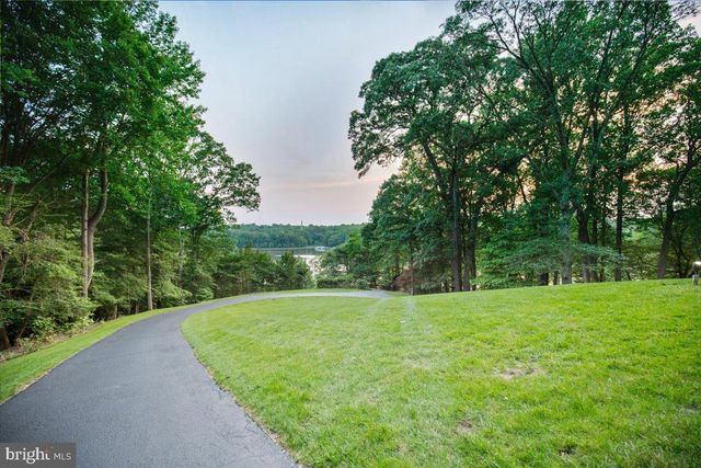 7335 PERRY LN, Lusby, MD 20657
