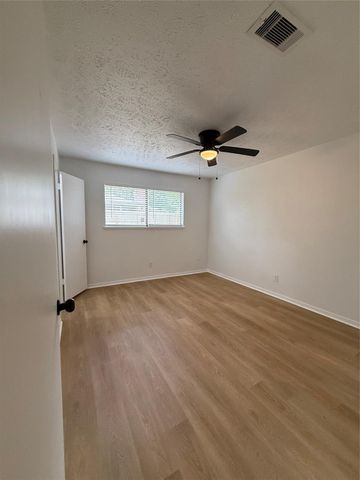 3206 Cascade Creek Drive, Houston, TX 77339