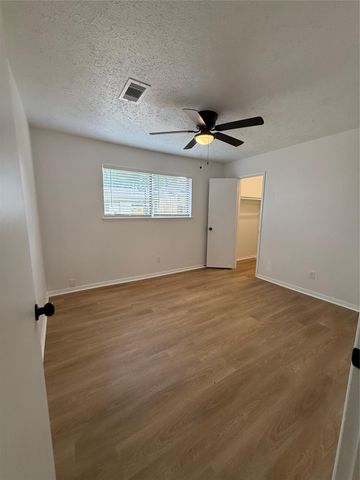 3206 Cascade Creek Drive, Houston, TX 77339