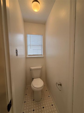3206 Cascade Creek Drive, Houston, TX 77339