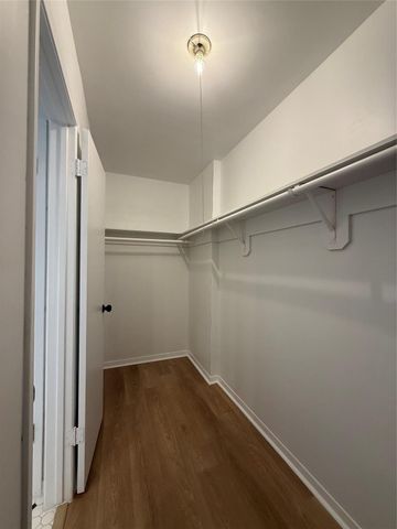 3206 Cascade Creek Drive, Houston, TX 77339