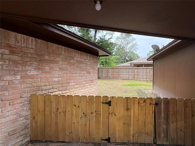3206 Cascade Creek Drive, Houston, TX 77339