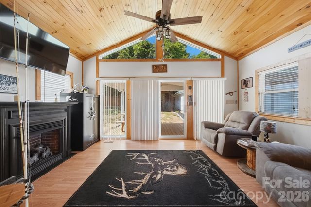 4039 Hartland Road, Lenoir, NC 28645