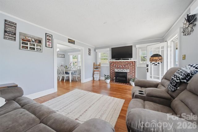 4039 Hartland Road, Lenoir, NC 28645