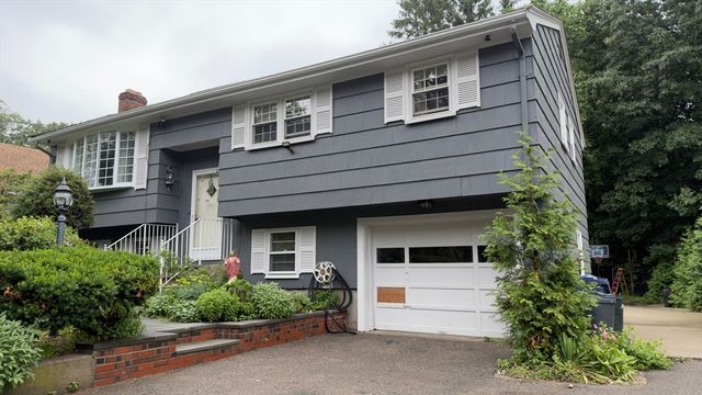 260 Pearl St, Brockton, MA 02301
