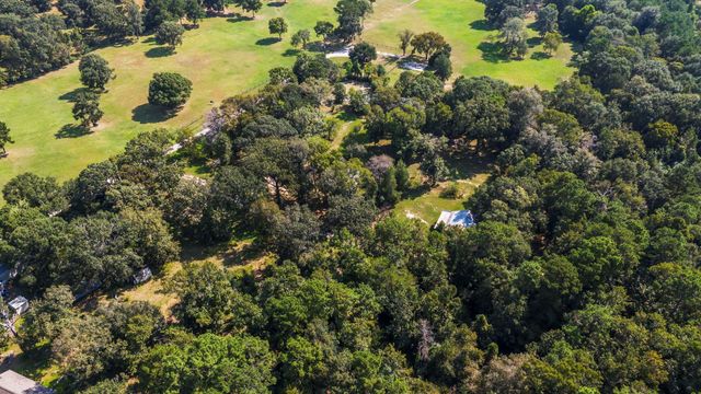 28140 Seven Sisters Road, New Caney, TX 77357