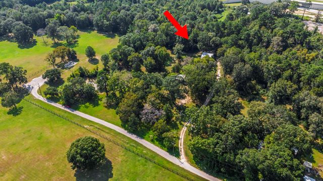 28140 Seven Sisters Road, New Caney, TX 77357