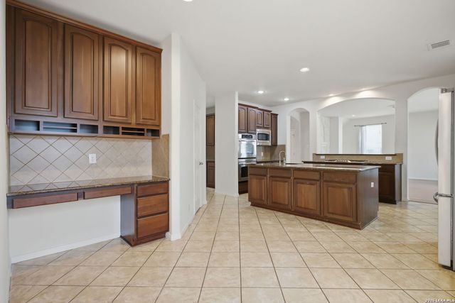 140 Brookshire, Cibolo, TX 78108