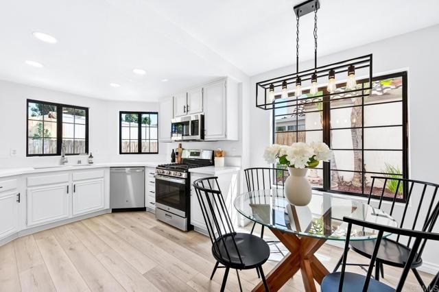 1948 Villa Del Dios, Escondido, CA 92029