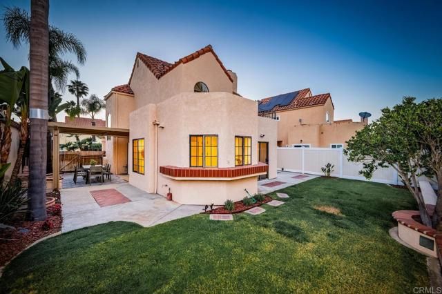 1948 Villa Del Dios, Escondido, CA 92029