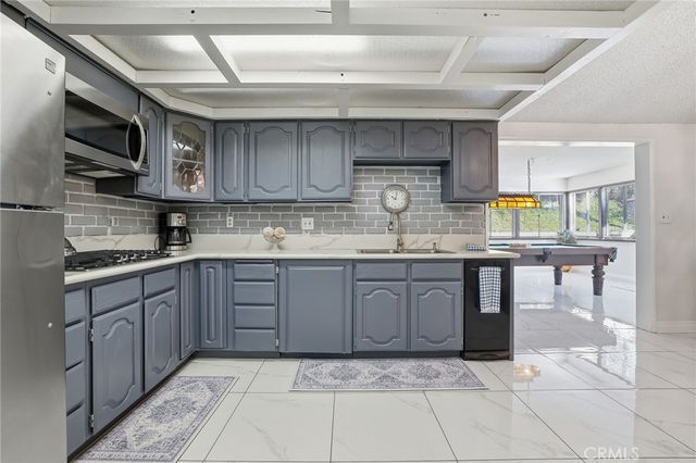 18927 Claycrest, Canyon Country, CA 91351