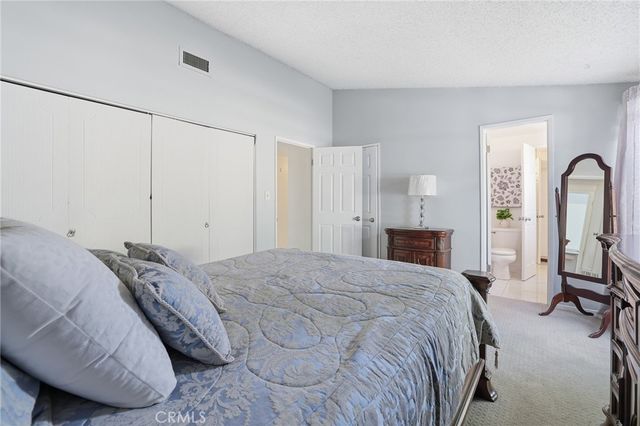 18927 Claycrest, Canyon Country, CA 91351