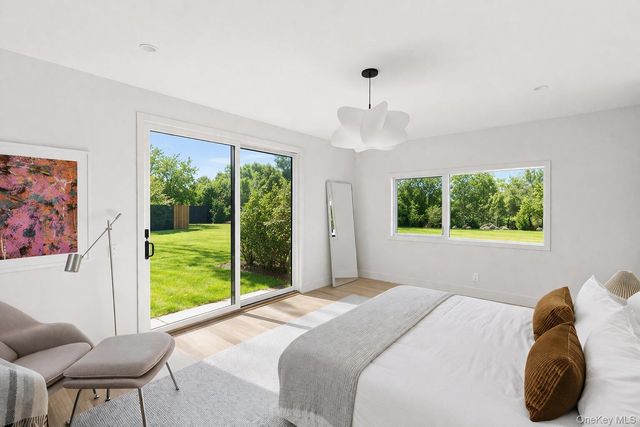 32 School Street, East Hampton, NY 11937