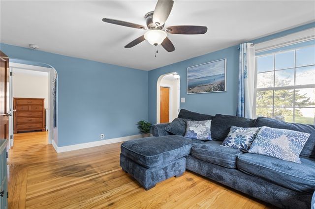 227 Angell Road, Lincoln, RI 02865