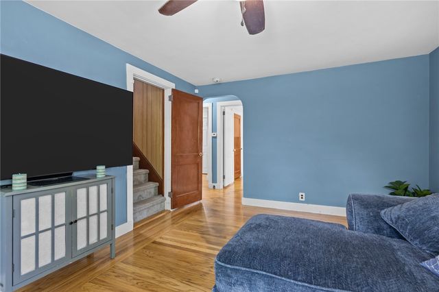 227 Angell Road, Lincoln, RI 02865