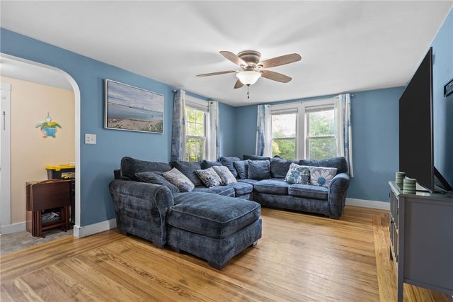 227 Angell Road, Lincoln, RI 02865