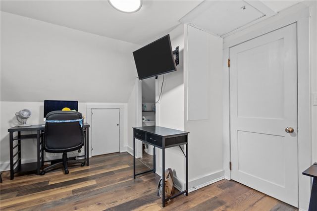 227 Angell Road, Lincoln, RI 02865