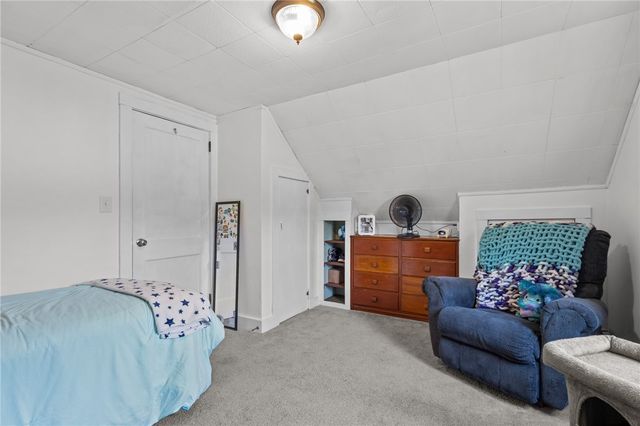 227 Angell Road, Lincoln, RI 02865