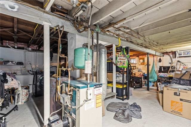 227 Angell Road, Lincoln, RI 02865