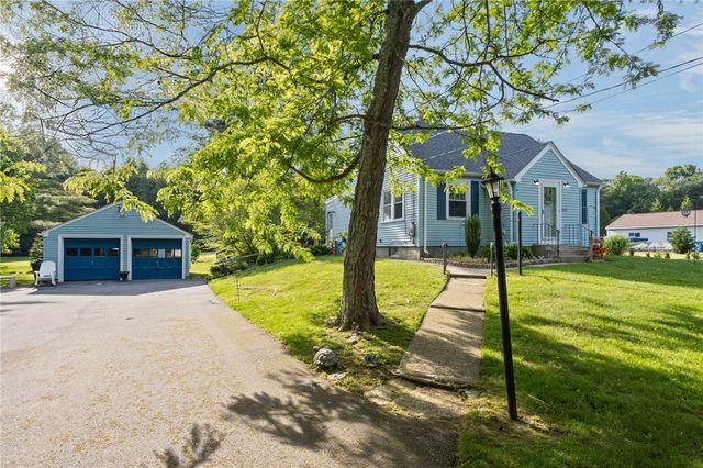 227 Angell Road, Lincoln, RI 02865