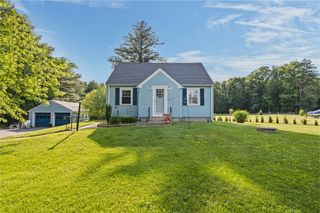 227 Angell Road, Lincoln, RI 02865
