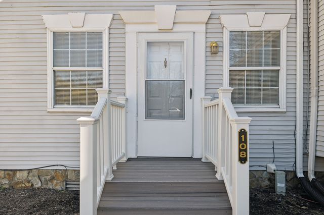 217 Walton Ferry Rd Apt 108, Hendersonville, TN 37075