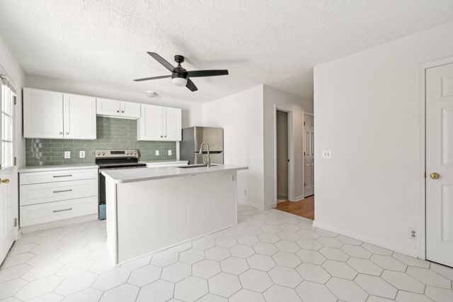 217 Walton Ferry Rd Apt 108, Hendersonville, TN 37075