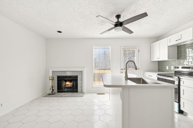 217 Walton Ferry Rd Apt 108, Hendersonville, TN 37075