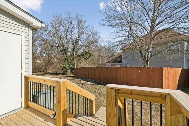 217 Walton Ferry Rd Apt 108, Hendersonville, TN 37075