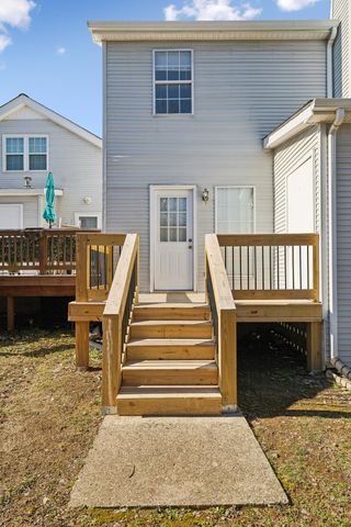 217 Walton Ferry Rd Apt 108, Hendersonville, TN 37075