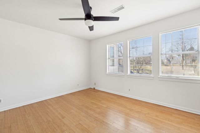 217 Walton Ferry Rd Apt 108, Hendersonville, TN 37075