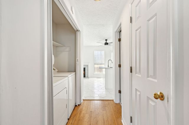 217 Walton Ferry Rd Apt 108, Hendersonville, TN 37075
