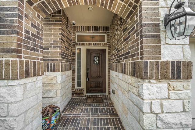 9534 Knox Prairie Court, Cypress, TX 77433