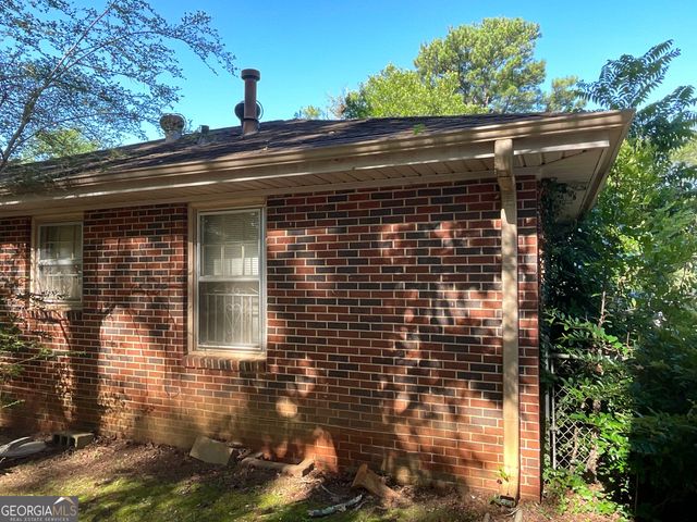 2086 SE Edgemore Drive, Atlanta, GA 30316